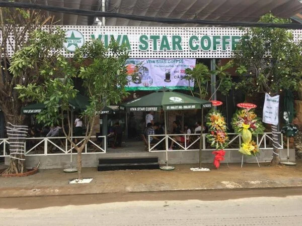 Thi công mái che quán Cafe Viva Star Coffee
